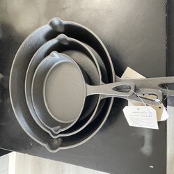 Cast iron Skillet
