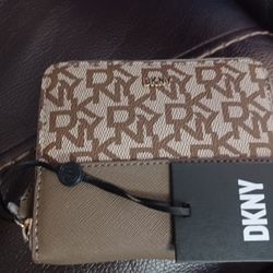 DKNY