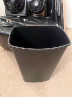 Wastebasket Trash Container, 41QT/10.25 GAL, Plastic, Black, Stackable Trash Can for Bedroom/Bathroom/Office, Fits Under Desk/Sink/Cabinet New / not