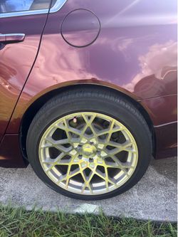 19in Staggered Rims & Tire Set