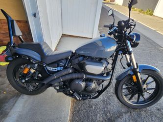 2023 Yamaha Bolt R-Spec