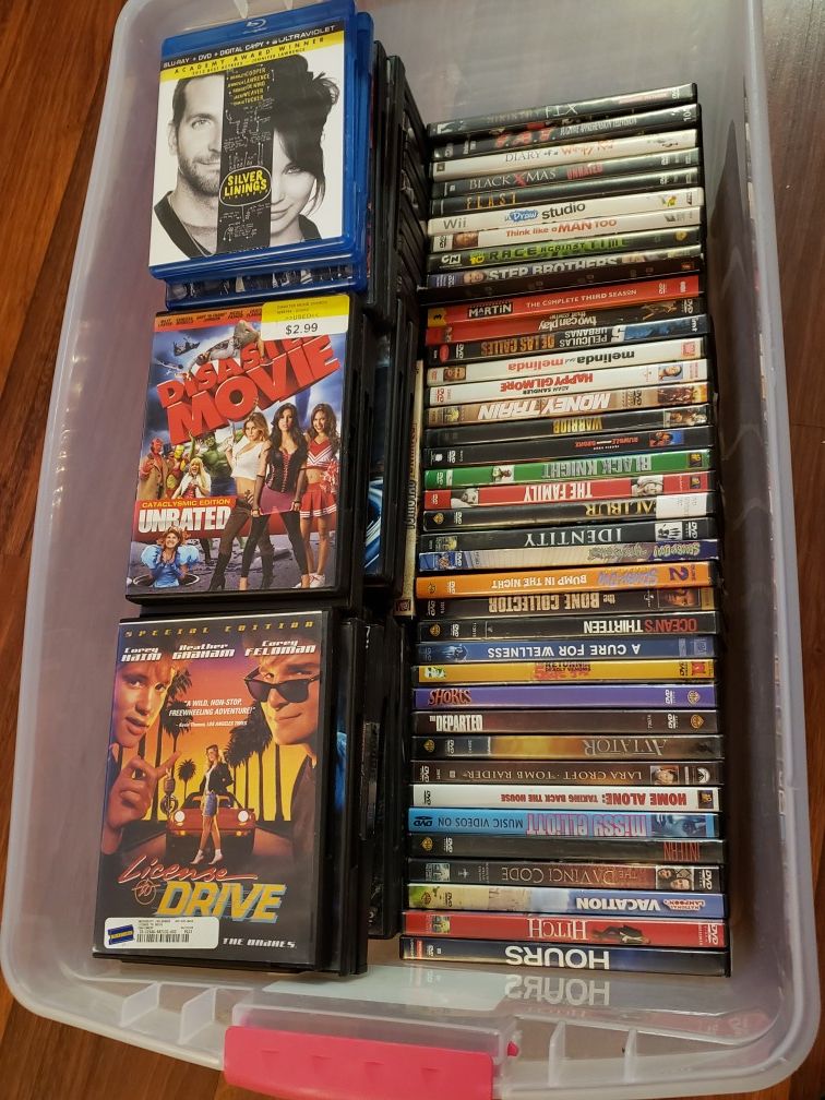 BOX WITH 89 MOVIES