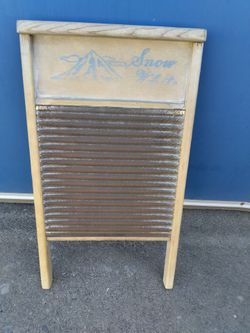 Snow white wash board