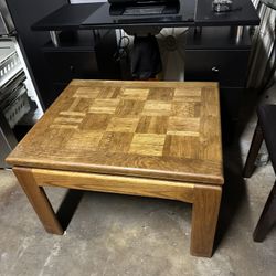 Small Coffee Table / Side 