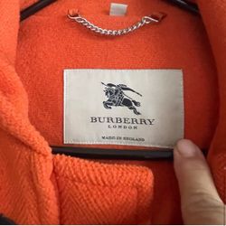 (Authentic) Burberry Wool And Duffle Coat -like New-