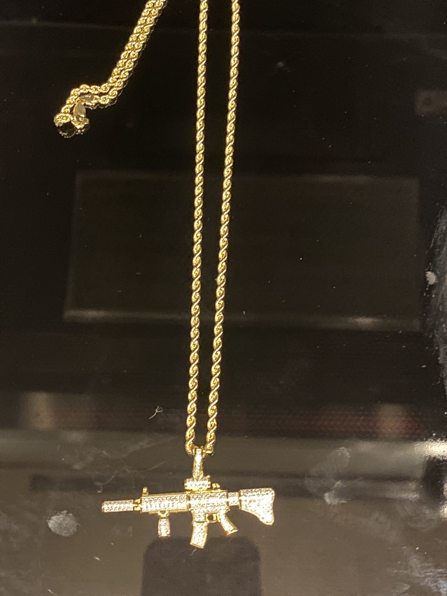 10k Rope Chain Free Charm