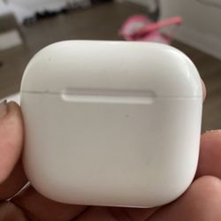 AirPod 4th Gen 