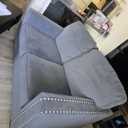 Love seat