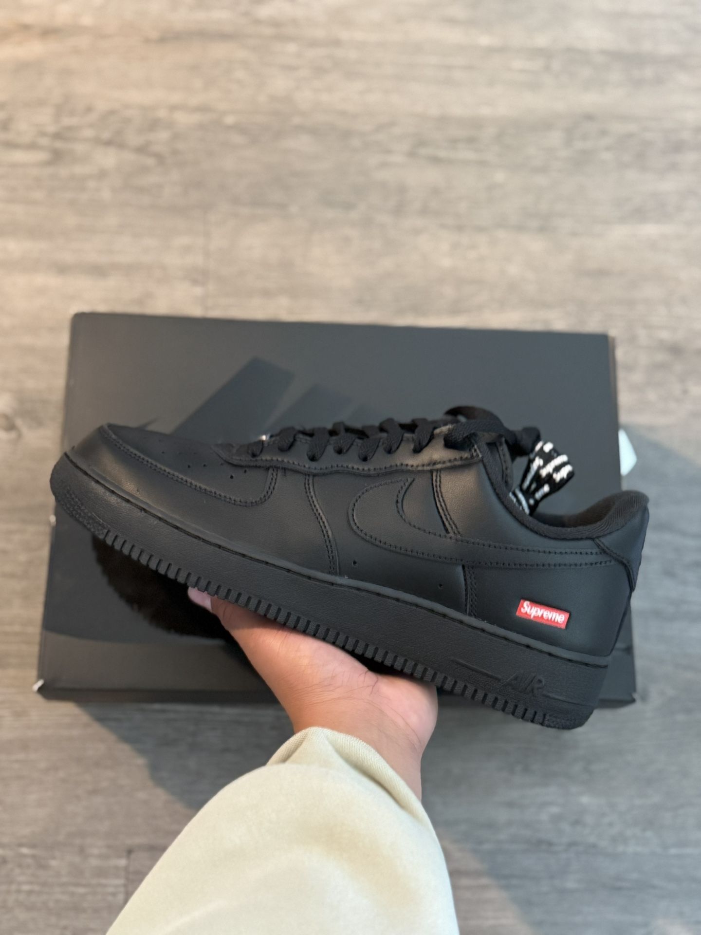Nike X Supreme Air Force One “Black”