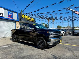 Chevrolet Silverado 1500 crew cab