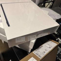 2024 MacBook Air M2 Factory Sealed