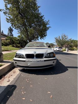 2004 BMW 325i