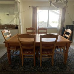 Solid Pine Wood Dining Table With Chairs