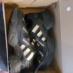 adidas eqt gazelle j size 6 black and gold