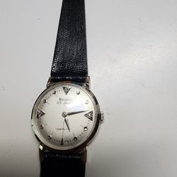 Bulova Watch 10 k Gold $350