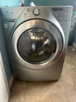 Whirlpool Duet Front Load Washing Machine