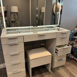 Makeup Vanity 