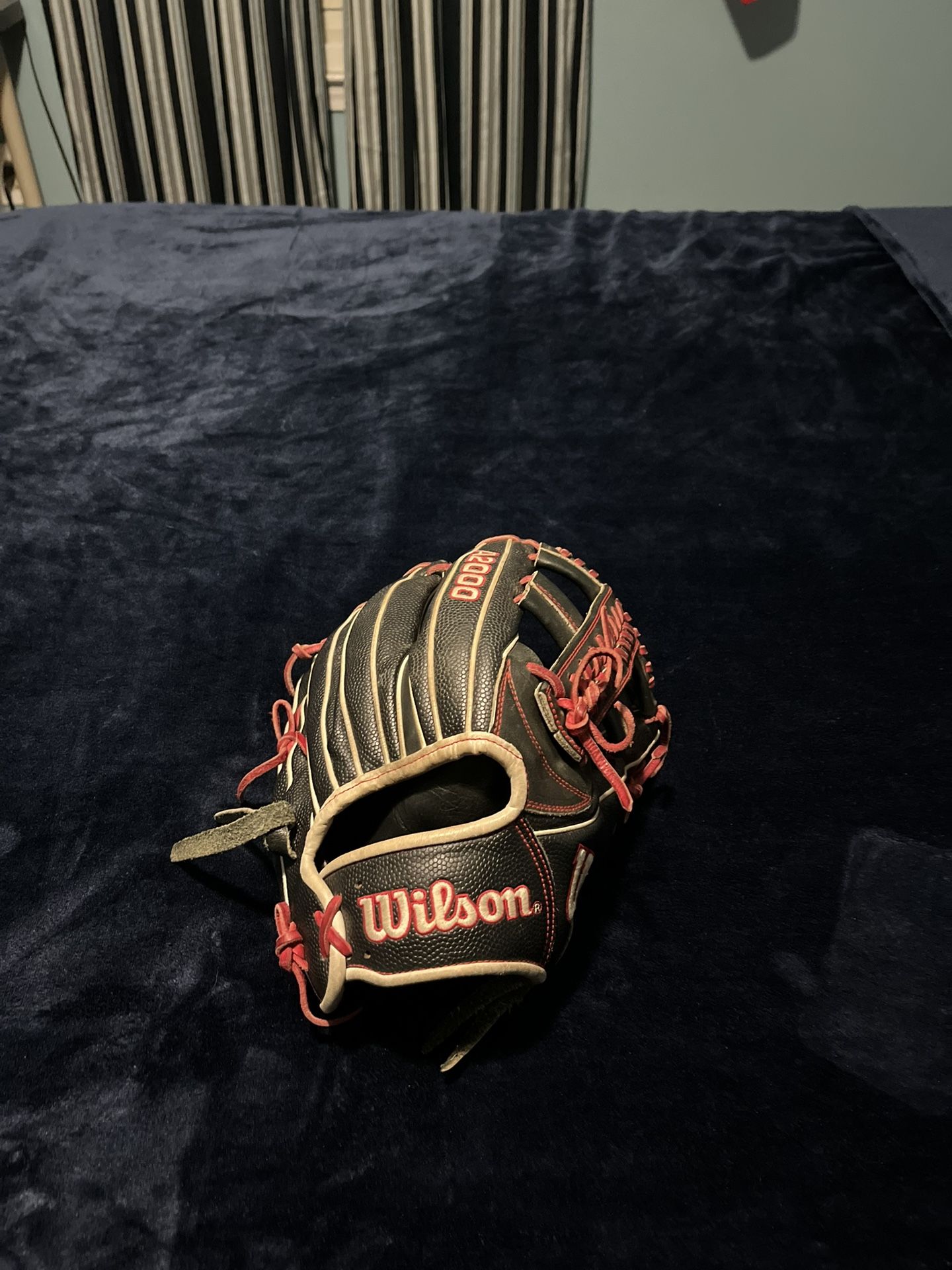 Wilson A2000