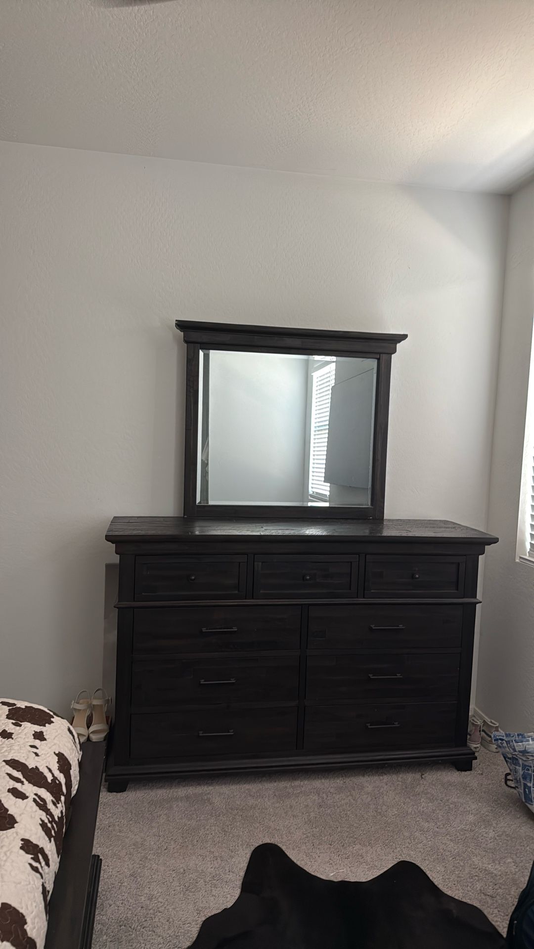 Beautiful Solid Wood Dresser With Mirror