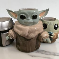 The Mandalorian Baby Yoda Cups