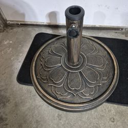 26LBS Umbrella Base Stand Color: Bronze 