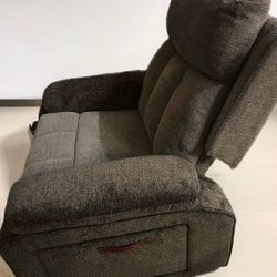 Recliner — Brand New!