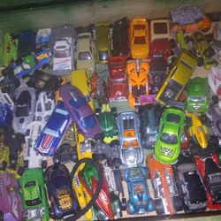 Large 1/64th Scale Hotwheels Brand Vintage Diecast Car Lot Crazy Deal!! 