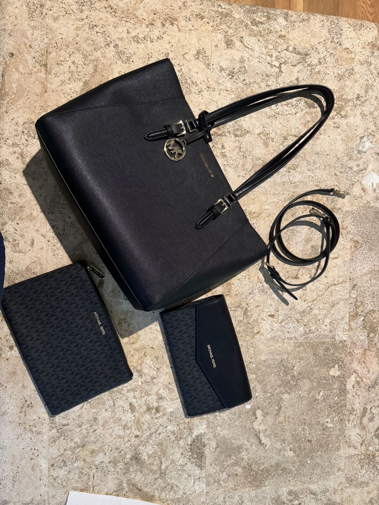 Set Of 3 Michael kors