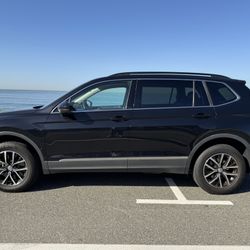 2021 Volkswagen Tiguan SE R-line Black Edition 74 K Miles