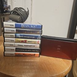 Nintendo DS Lite - Red & Black- 7 Games