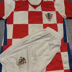 Luka Modrić kit