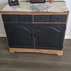 Medium size cabinet with drawers