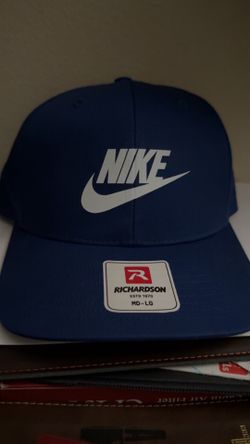 Nike snap hat