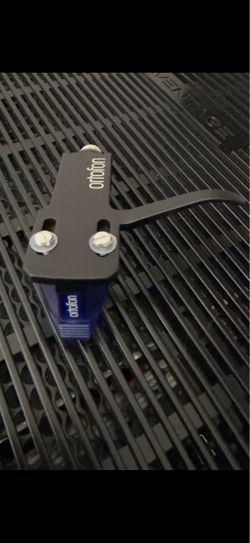 Pre mounted Ortofon 2M Blue MM Phono Cartridge - Excellent Condition