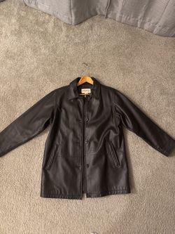 Leather Jacker Eddie Bauer (women’s Large)