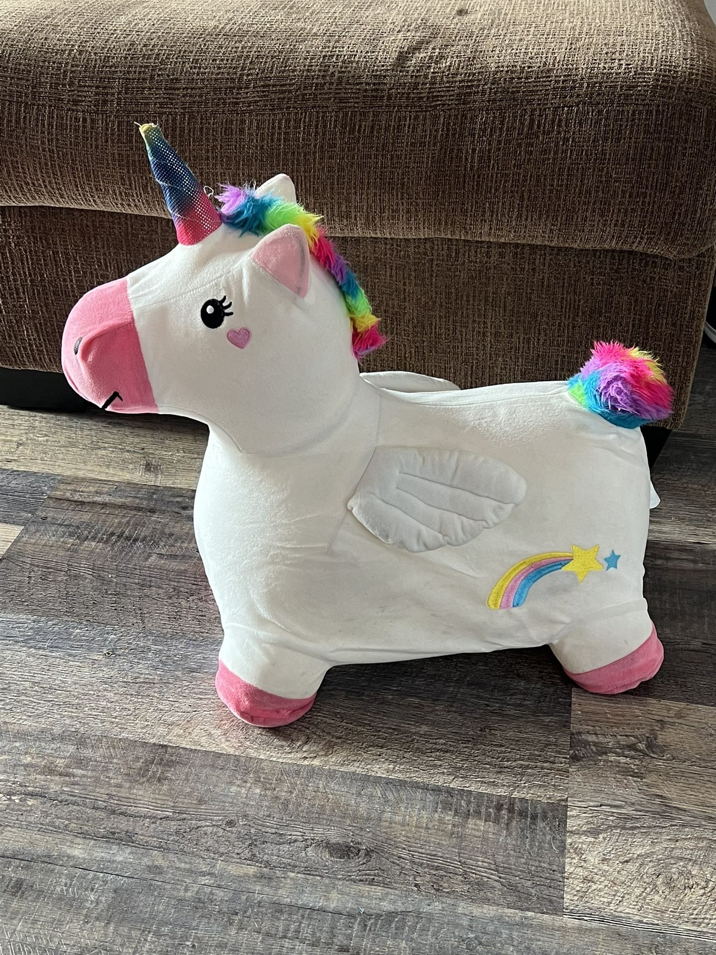 2 Unicorn Bouncer Toys
