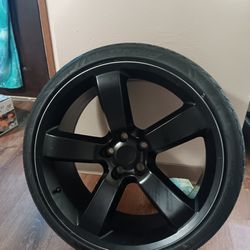 New 245/zr20 Tire With Rim