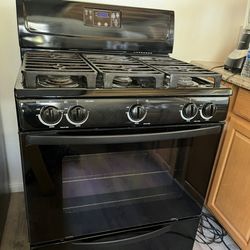 5 Burner Whirlpool Stove