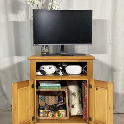 Multi-Purpose Solid Wood Cabinet * TV Stand * Nightstand * Microwave Table * End Table 