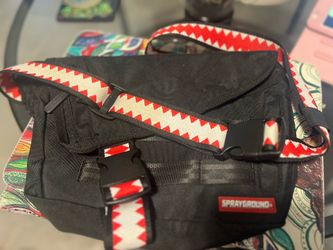 Spraygroung Crossbody Bag