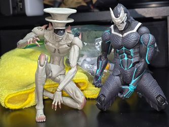 Shfiguarts Kaiju No 8 Figures Read Description