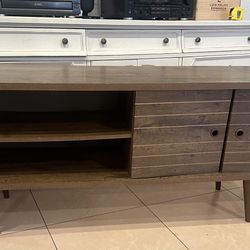 Hal Tv Stand / Sideboard Long Rustic Brown By Mistana  - 