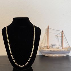 Solid yellow cuban curb chain 14k dimond cut