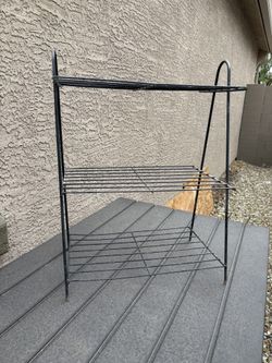 3 Tiered Metal Plant Stand