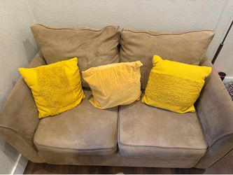 Love seat