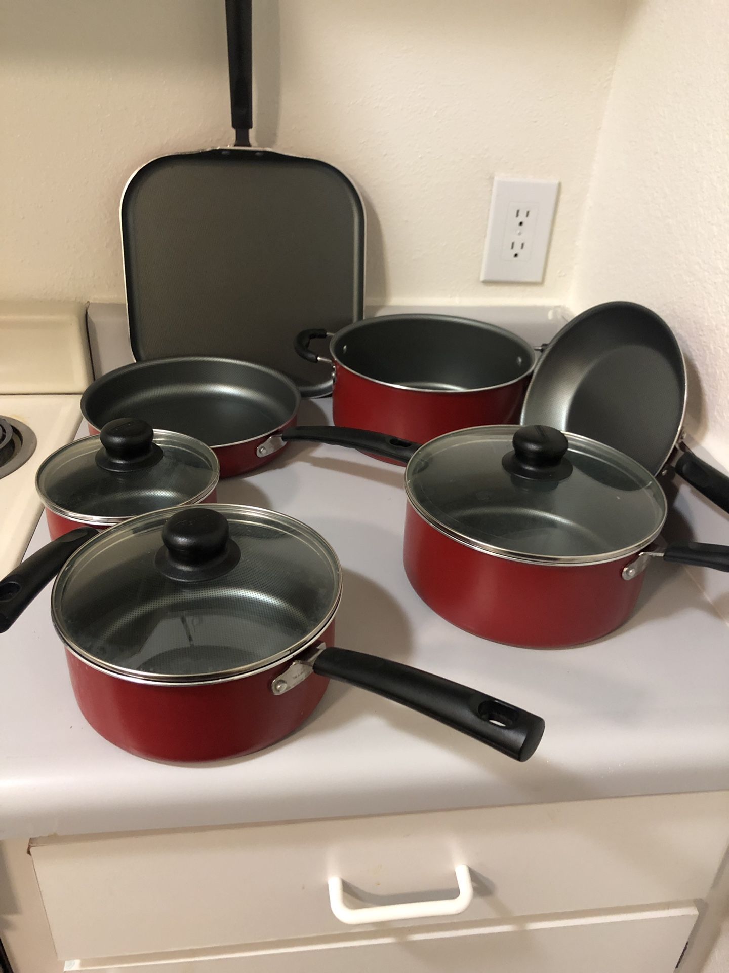 Pans set of 7