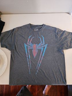 Marvel Spider-Man Graphic T-Shirt Size Large