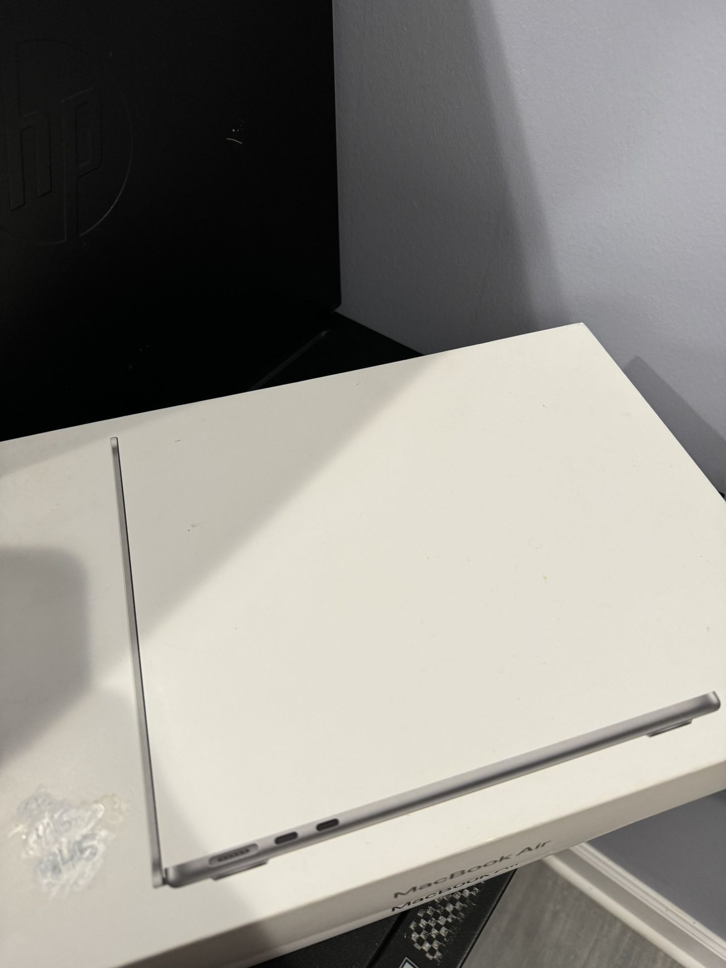 M3 Macbook Air 13 inch