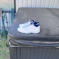 Jordan 11 Retro Low Legend Blue Size 12