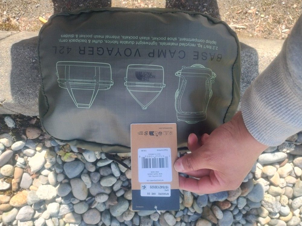 North face Duffle 42L